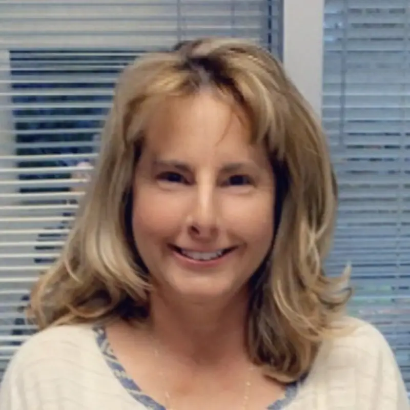 Maggie Luth Portrait